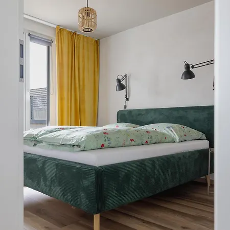 Boardinghouse Siebzehn82 * 恩丁根