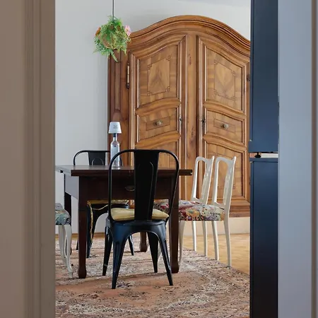 Boardinghouse Siebzehn82 بيت ريفي *