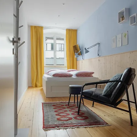 宾馆 Boardinghouse Siebzehn82